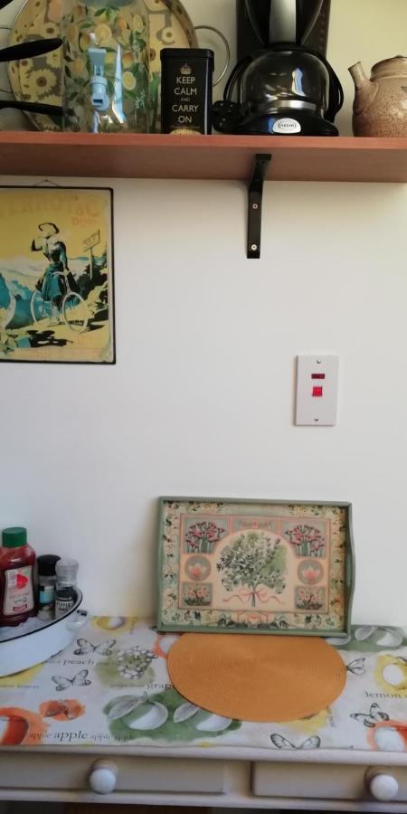 The Loft In Foxford Apartment Bagian luar foto
